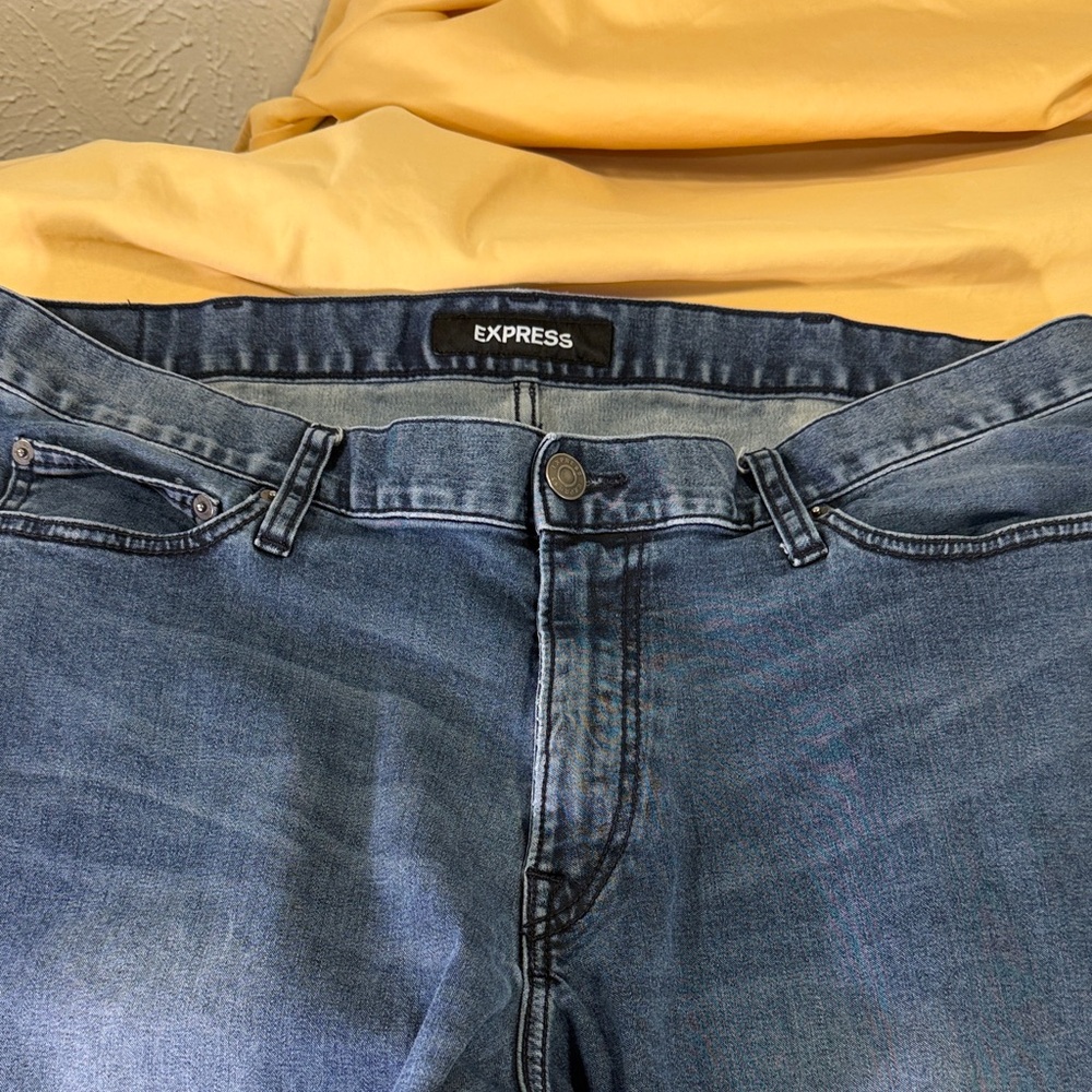Express men’s jeans 38 x 36 loose boot cut stretch light to medium wash